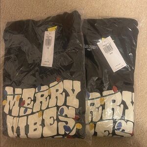 Old Navy Black Sweatshirt with Festive Print